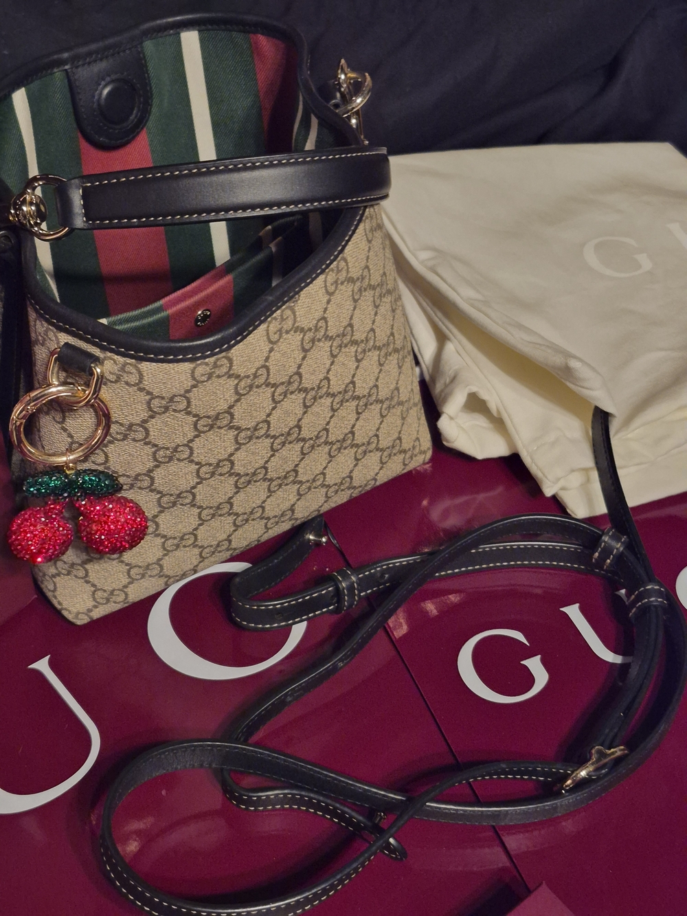 Gucci Beige GG Supreme Canvas Mini Shoulder Bag with Cherry Charm - Picture 2 of 7